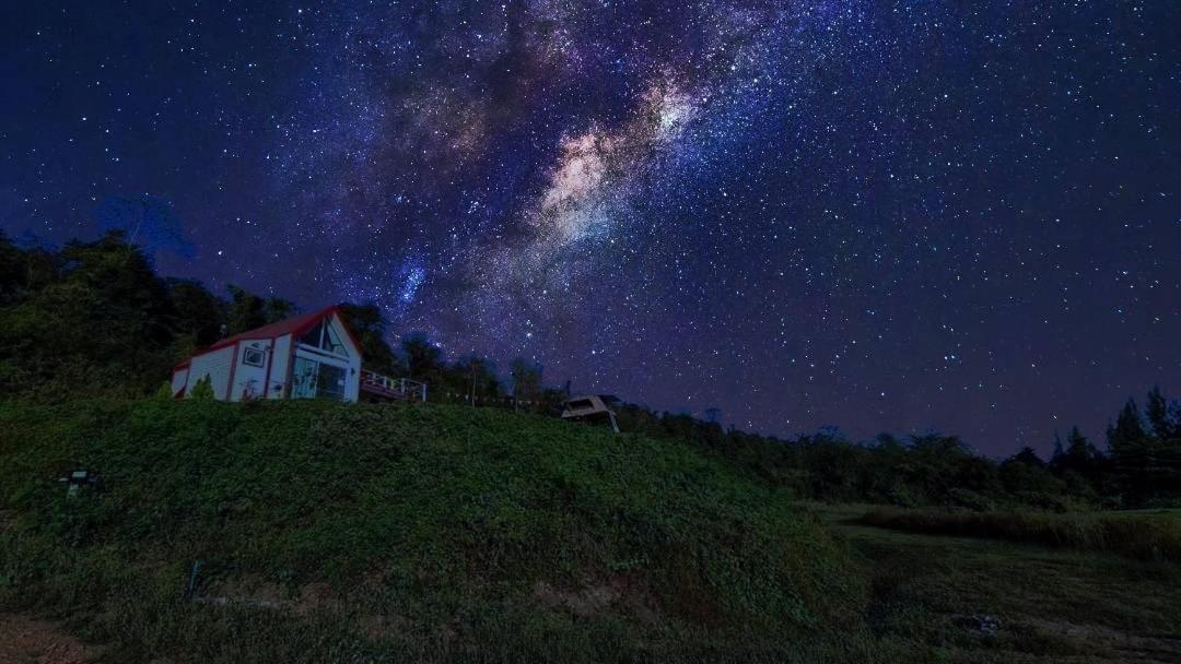 บ้านฟาร์มรักพูลวิลล่าวิวทะเลสาปแก่งกระจาน Ban Khao Dok Mai Dış mekan fotoğraf